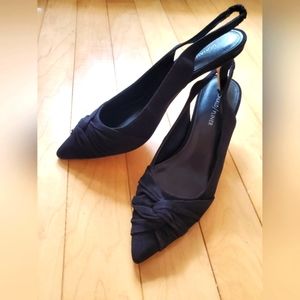 Donald Pliner Sexy Kitten black heels <BrandNew>